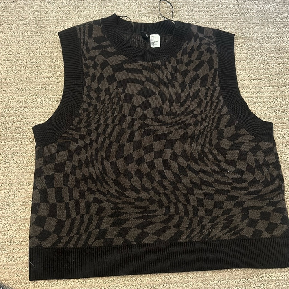 H&M sweater vest